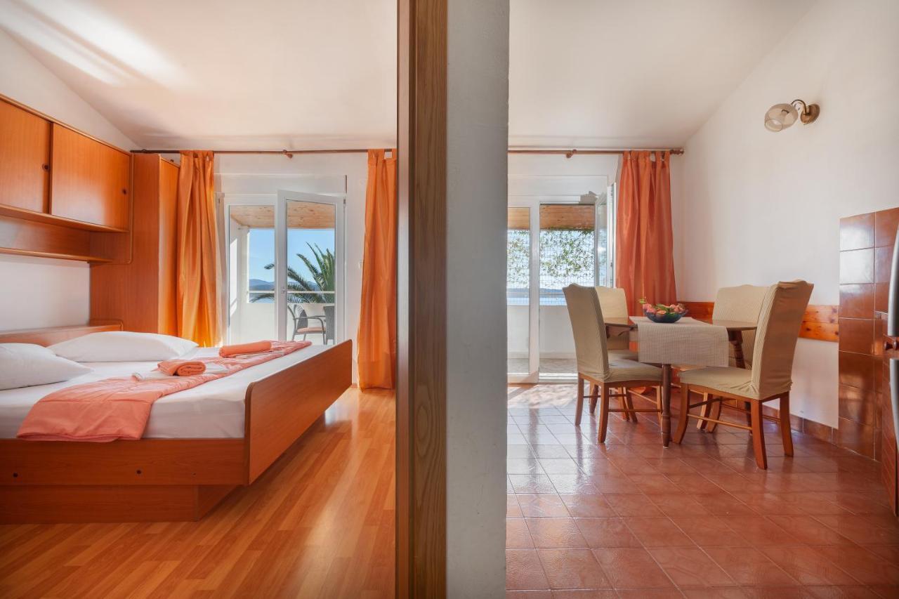 Apartment A4 Sea View Antonia Igrane Kültér fotó